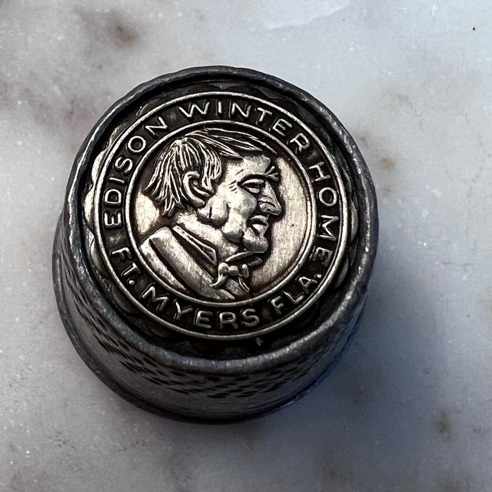Vintage souvenir thimble from the Edison & Ford Winter Estates in Fort Myers FL